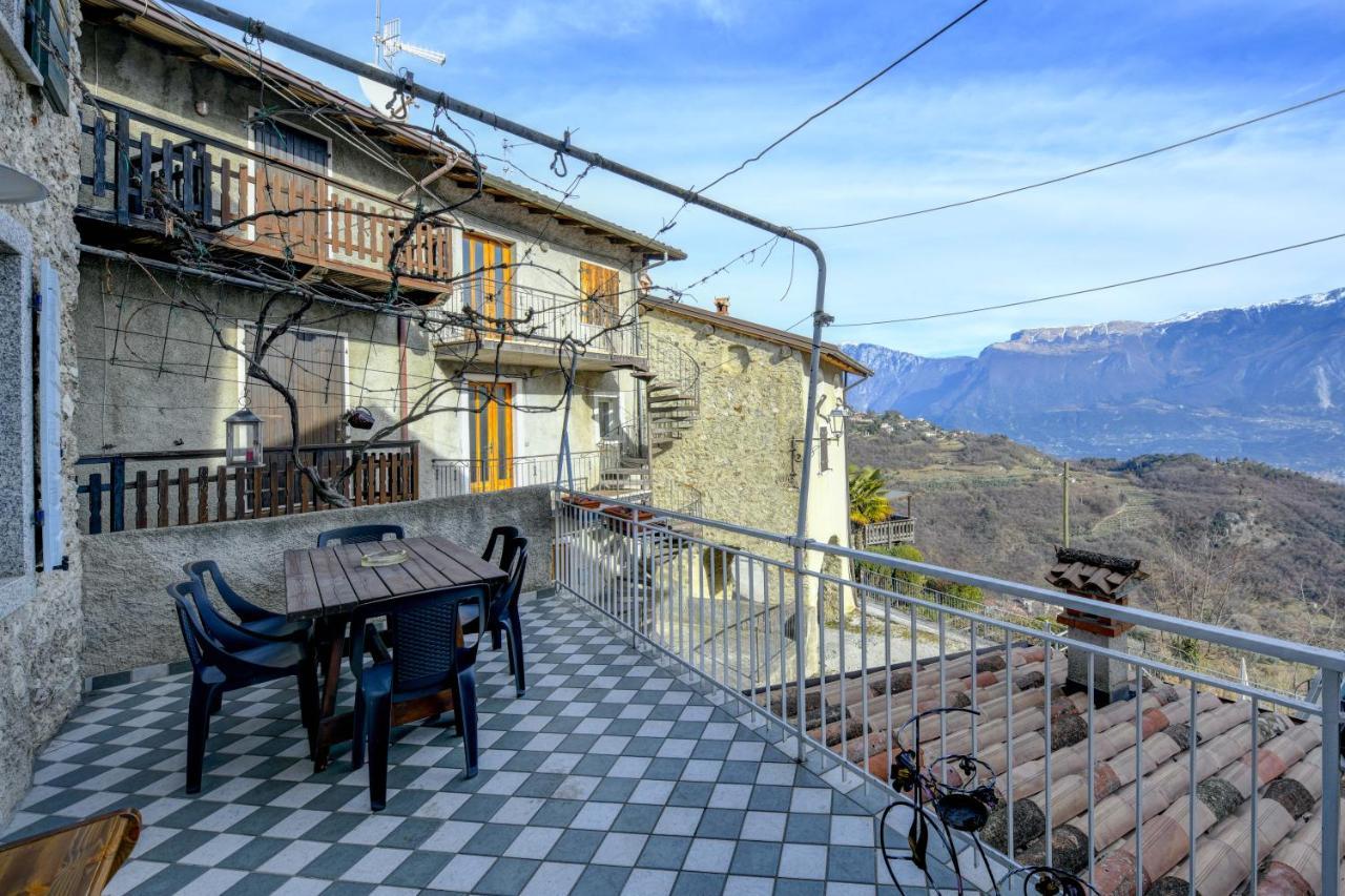 Casa Nel Borgo - Casa Oliva Villa Tremosine Exterior photo
